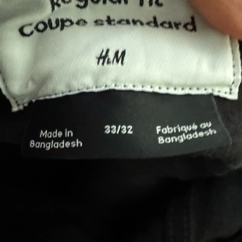H&M Men’s Regular Fit Coupe Standard Black Jean